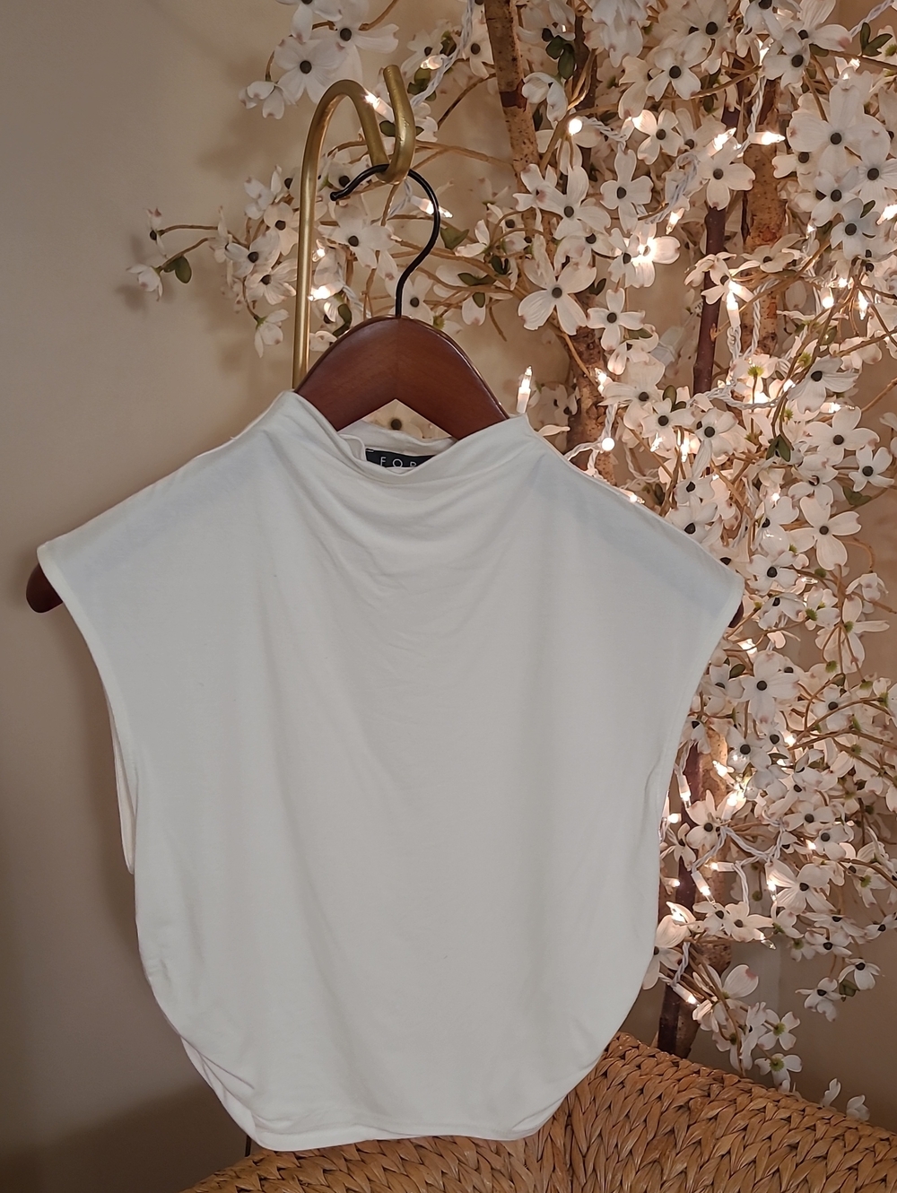 Cream/Ivory Side Ruched Sleeveless Mock Neck Crop Top